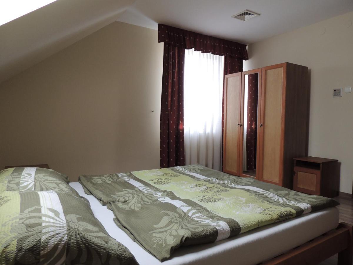 Verba Tanya Bed & Breakfast Kotaj Cameră foto